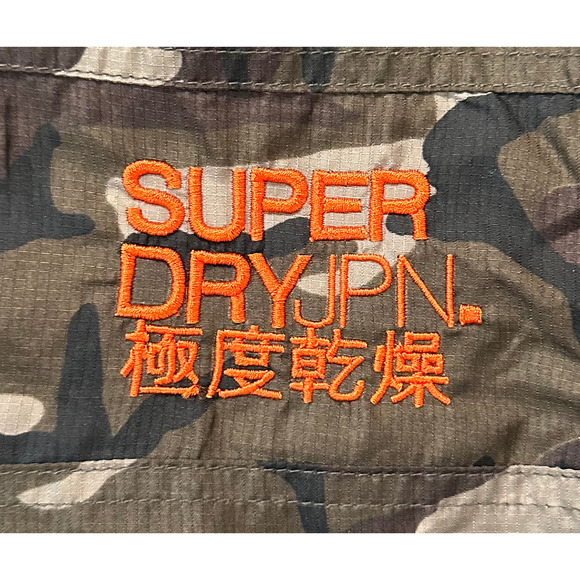Superdry Japan Camo Mesh Lined Long Sleeve Hooded Windcheater Mens size Medium - Picture 6 of 16